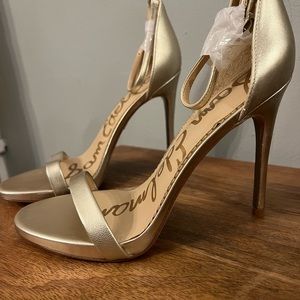 New Sam Edelman Ariella heeled sandals in light gold size 7.5